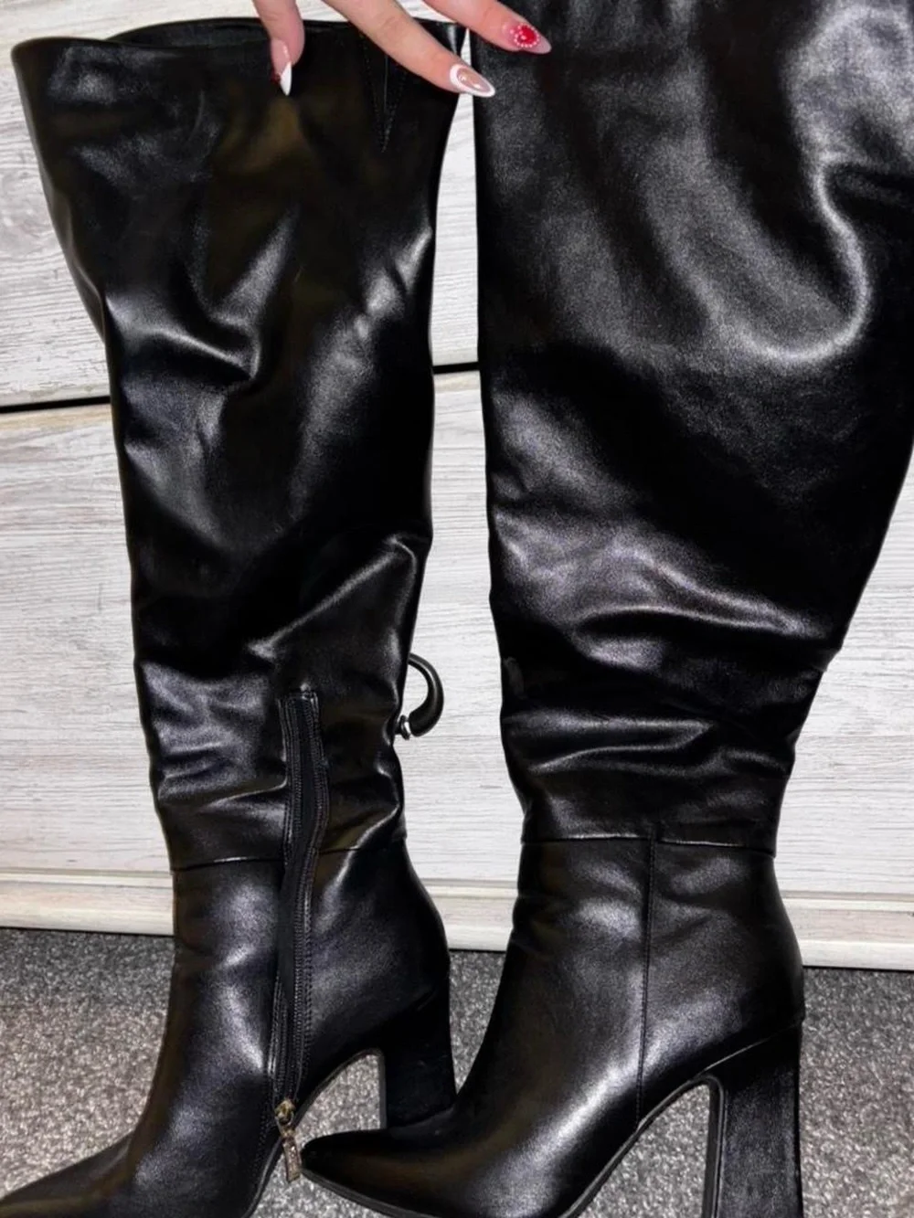 Classic Women's Black Knee-High Leather Boots